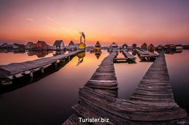دهکده شناور در مجارستان