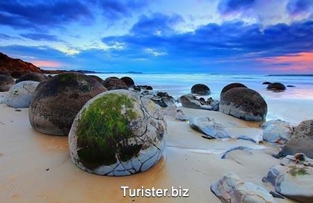تخته سنگ های موراکی (تخم اژدها) در ساحل کوکوهه (Koekohe)، نیوزیلند