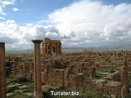 شهر باستانی تیمگاد بجای مانده از امپراطوری روم